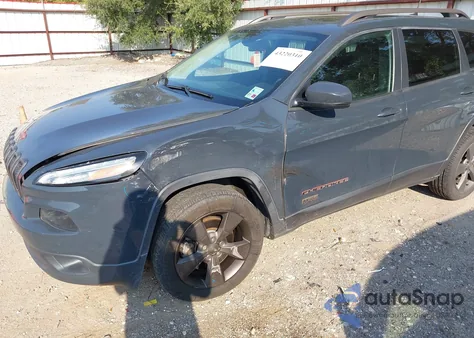 2016 Jeep Cherokee 75Th Anniversary z USA, uszkodzony, nr VIN 1C4PJLCB6GW247430